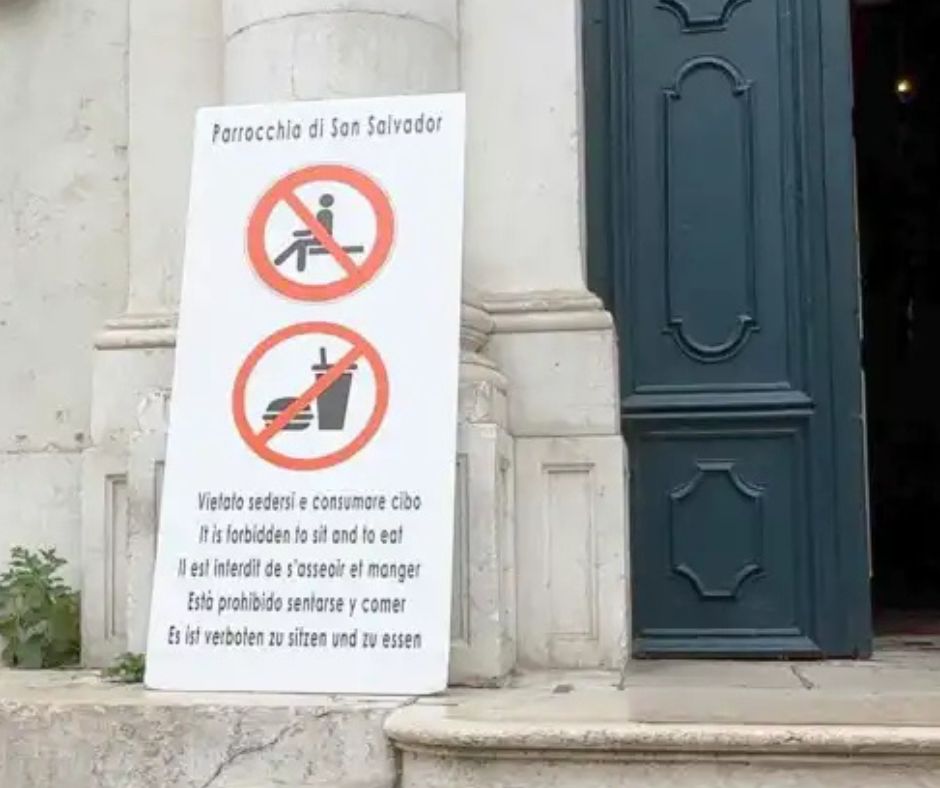Na co si dát pozor v Benátkách - sezení